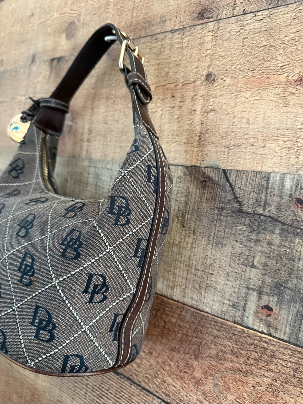 Vintage Dooney & Bourke Y2K 90’s DB Monogram Canvas/Leather Brown Shoulder Bag - Picture 2 of 10